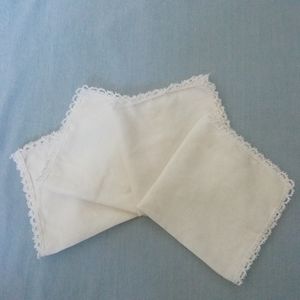 Lot of 4 linen napkins